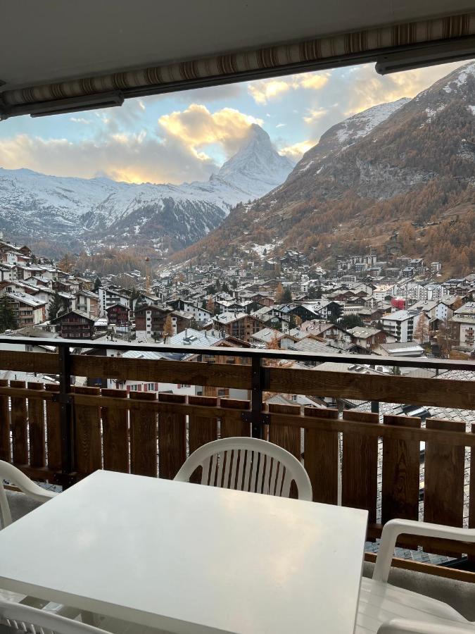 Apartment Apollo Horu 19 Zermatt Eksteriør billede